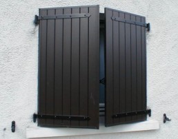 Volets battants aluminium